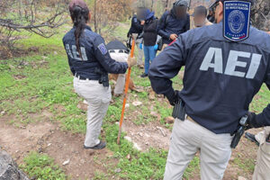 La Fiscalía de Zona Noroeste encontró restos óseos en El Willy, Casas Grandes, durante un operativo por búsqueda de desaparecidos.