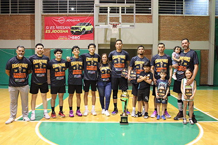 Los Faraones de Nuevo Casas Grandes se coronan campeones del Torneo Regional de Básquetbol al vencer a Colonia Juárez 55 a 52.