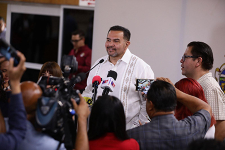 Cruz Pérez Cuéllar informó que Ciudad Juárez podría recibir recursos tras la declaratoria de desastre emitida por el Gobierno del Estado por las lluvias del 25 de junio en el poniente de la ciudad.