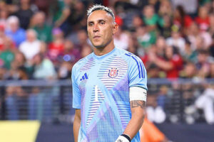 Keylor Navas, ex del Real Madrid y PSG, es nuevo portero de Pumas para el Apertura 2025; el club pagó 2 millones de dólares a Newell’s Old Boys.
