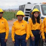 Madres y brigadistas como Lorena, Pascuala y Alicia luchan contra incendios forestales en Chihuahua. Comprometidas con la protección del medio ambiente, piden mayor responsabilidad ciudadana.
