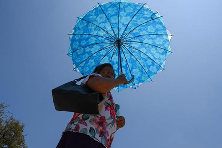 La CEPC pronostica temperaturas mayores a 35 °C, lluvias en la Sierra Tarahumara y vientos con ráfagas de hasta 45 km/h en diversas zonas de Chihuahua durante el 8 y 9 de julio.