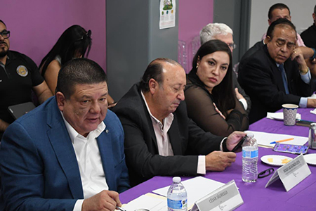 Autoridades estatales, municipales y sociedad civil se reunieron en la FEM Zona Norte de Ciudad Juárez para evaluar la posibilidad de optimizar sus recursos, ampliar servicios y garantizar una atención más eficiente y digna