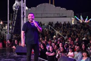 La Feria NCG 2025 arrancó con gran éxito, atrayendo a cientos de familias y visitantes. DIF Municipal reporta alta asistencia en un ambiente lleno de música, cultura y diversión para todas las edades.