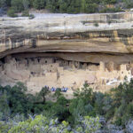 Sequías prolongadas y degradación ambiental provocaron la desaparición de las culturas Sinagua y Anasazi entre los siglos XIII y XV en el suroeste de Estados Unidos.