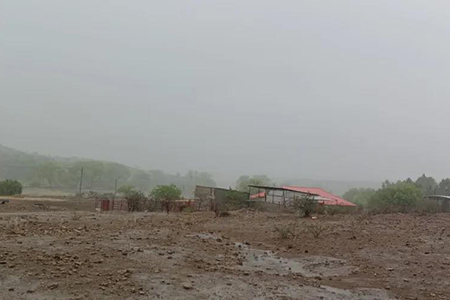 Protección Civil informa que continuarán las lluvias moderadas en gran parte del estado, con tormentas eléctricas y posible granizo.