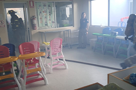 En el Centro Infantil Atenea de NCG se realizó un simulacro de incendio con la participación del Ejército, Cruz Roja, Bomberos y Protección Civil para reforzar la seguridad infantil.