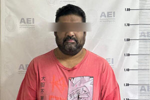 Un hombre de 42 años fue detenido en Nuevo Casas Grandes por su probable responsabilidad en el delito de violencia familiar agravada. Fue puesto a disposición del juez en la causa penal 413/2025.