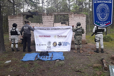 Célula BOI aseguró fusiles de asalto, cartuchos y equipo táctico en Guachochi durante operativo conjunto con Ejército y Guardia Nacional.