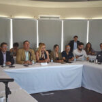 Instalan en Chihuahua la Mesa Técnica para la nueva Ley de Bebidas Alcohólicas. La propuesta incluye trámites digitales, QR y licencias diferenciadas.