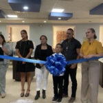 La UACJ campus Nuevo Casas Grandes inauguró una exposición de cerámica de la Casa Galería Laura & Héctor, artesanos de Mata Ortiz. Del 9 al 18 de septiembre, estudiantes y visitantes podrán admirar piezas únicas que reflejan la tradición y el prestigio internacional del arte alfarero chihuahuense.