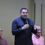 Cruz Pérez Cuéllar, consejero nacional de Morena, se reunió en Camargo con militantes y liderazgos regionales para reforzar la unidad del movimiento en Chihuahua.