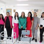 La alcaldesa Edith Escárcega y regidoras entregaron donativos al asilo “Amigo Omar” en Nuevo Casas Grandes, apoyando a los adultos mayores del lugar.