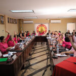 Entregan beca deportiva a joven de NCG que destaca en España Principal