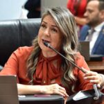 Rosana Díaz celebró el primer año de la presidenta Claudia Sheinbaum, destacando los logros de su gobierno humanista y con perspectiva de género, así como los programas sociales que benefician a millones de mexicanos.