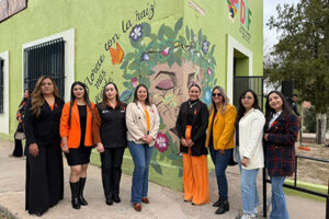 DIF de Casas Grandes reveló el mural “Alcira”, obra que busca concientizar sobre la violencia contra la mujer y promover el respeto.