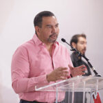 El alcalde Cruz Pérez Cuéllar anunció la construcción del Parque Norponiente y un puente elevado al surponiente de Ciudad Juárez, además de obras viales y mantenimiento de calles