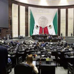 El PEF 2026 confirma que los diputados recibirán un aumento anual de 113 mil pesos, pese a declaraciones previas que negaban incrementos. El ajuste eleva su percepción total a más de 1.3 millones al año.