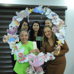 El municipio de Nuevo Casas Grandes celebró el Día Nacional del Libro entregando separadores al personal municipal para promover el hábito de lectura y fortalecer la cultura y el conocimiento dentro de las dependencias.