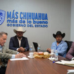 Autoridades de México y EEUU revisaron avances contra el gusano barrenador. Chihuahua presentó innovaciones en vigilancia sanitaria reconocidas por los participantes.