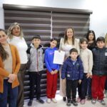 Alumnos de la Escuela Primaria Revolución solicitaron a la presidenta Edith Escárcega atender problemas de seguridad vial en el entorno del plantel.