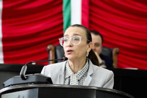 La diputada Leticia Ortega presentó la Ley Ingrid en Chihuahua para sancionar a funcionarios que filtren imágenes o datos de víctimas y casos sensibles. PAN y PT respaldaron la propuesta.