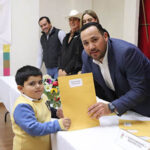 Casas Grandes entregó 53 actas de doble nacionalidad mediante Soy México, con el Ayuntamiento cubriendo totalmente el trámite para apoyar a las familias.