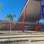 Un niño de 6 años perdió tres dedos tras explotar una palomita en Parral. La AEI y la Fiscalía piden evitar pirotecnia al alcance de menores y extremar cuidados en casa.