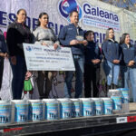 El alcalde de Galeana, Francis Leany, entregó 24 mil pesos al CAM 44 y encabezó el inicio del Radio Maratón en Lagunitas, invitando a la comunidad a sumarse.