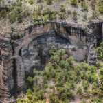 Explora Las 40 Casas en Chihuahua! Descubre cómo llegar a estas casas de los acantilados y conoce la historia de la cultura Paquimé en esta guía completa para aventureros.